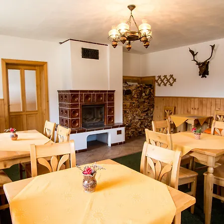 Pek Πανσιόν Kubova Huť