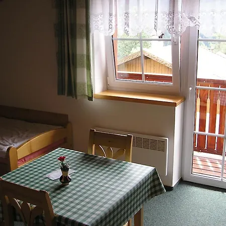 Guest house Pek