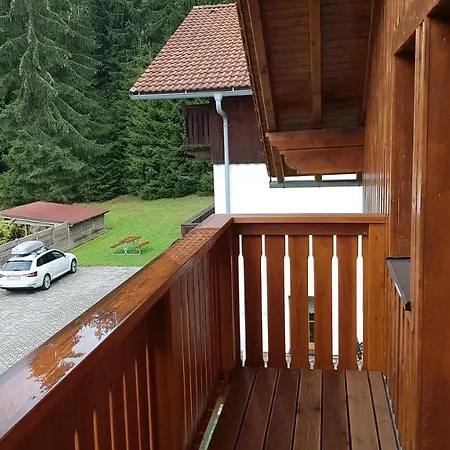 Pek Πανσιόν 3*