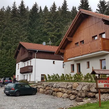 Pek Πανσιόν 3*