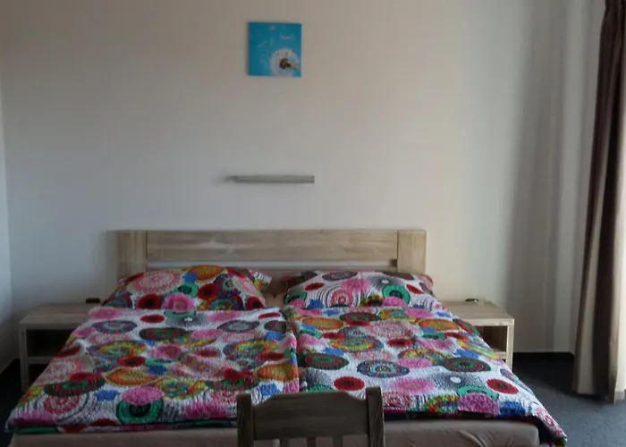 Guest house Pek