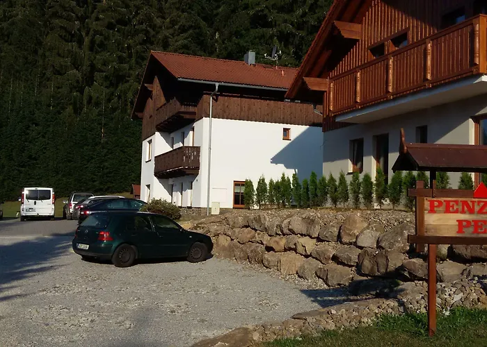 Guest house Pek